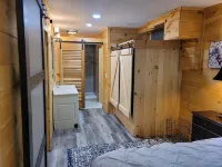 Adorable garden level condo with courtyard and firepit