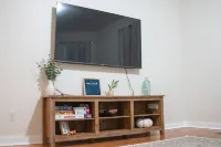 Cozy 2BR-Walk to Tufts & Green Line, Near Boston!