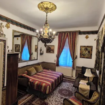 Imre Guest House