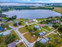 Luxury Cottage Near Legoland & Chain of Lakes Hotels in Lake Hamilton