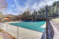 Bearadise Hotels in Gilmer County