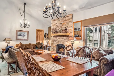 Private Balcony and Shared Hot Tub - Inviting Mountain Retreat