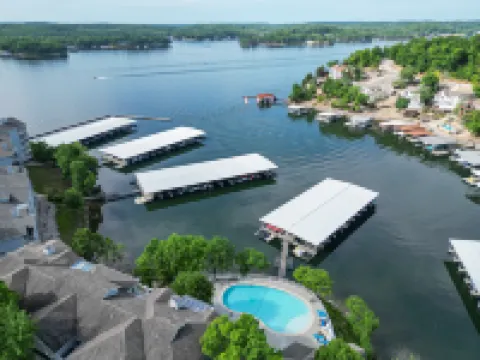 Two Balconies and Community Pools - Stunning Lakefront Haven