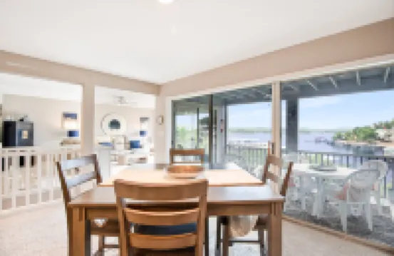 Two Balconies and Community Pools - Stunning Lakefront Haven