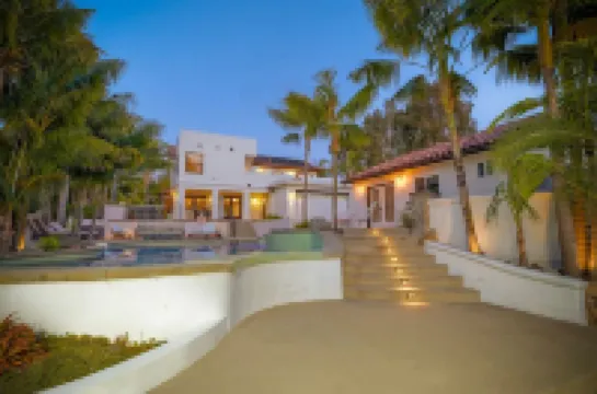 Swimming Pool, Pickleball Courts, and Volleyball Court - Luxurious Coastal Haven