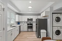 Stylish Downtown Gastonia Stay – 2BR/2BA w/ King + Queen