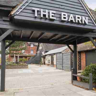 密爾頓凱恩斯中央（Xscape）至尊旅館 Hotel Exterior