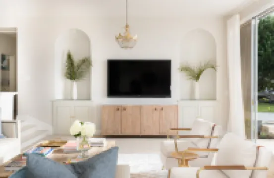 Elegant Estate with Pool and Spa - Breathtaking Ocean Views Retreat