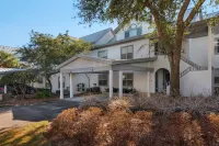 Gorgeous Community Pool and Tennis Courts - Exquisite Beach Villa Retreat