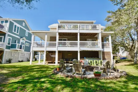 Sunny Side Up - Beautiful OKI beach home on cul-de-sac.  Short walk to beach.