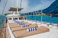 Akoya Pearl Hotels in Vakarufalhi