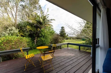 Aotearoa Lodge Отели рядом с достопримечательностью «The Lost Spring»