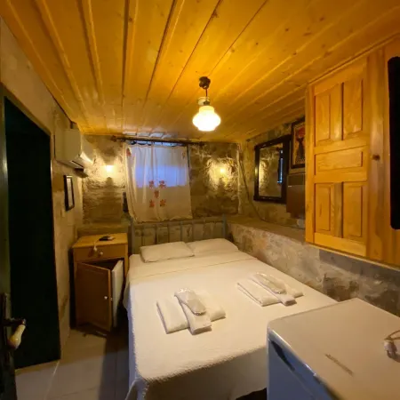 Cunda Zehra Teyzenin Evi