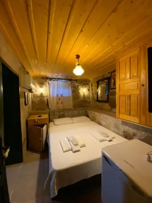 Cunda Zehra Teyzenin Evi