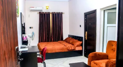 Satellite Apartment Hotel in zona Lagos State University
