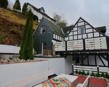 Lovely Vacation Home in Oberkirchen Germany Near Ski Area Hoteles en Schmallenberg