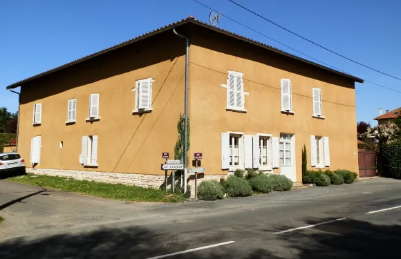 卡瑞賽耶住宿加早餐旅館