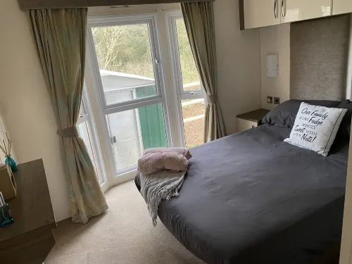Caravan - Sleeps 6 - Patio, Parking - Villas