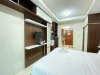 Comfy Studio Room at Galeri Ciumbuleuit 1 Apartment - Kitchens