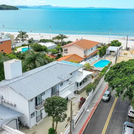 Solar Beach Hotel