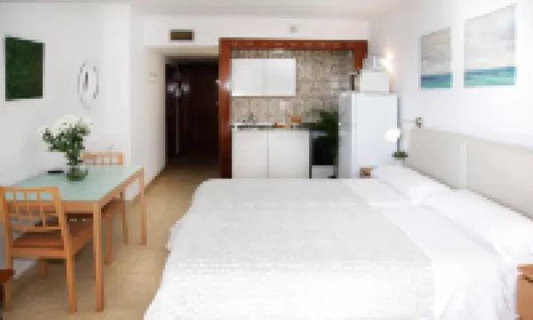 阿帕爾奇納索爾公寓