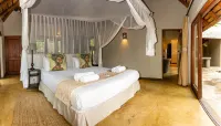 Raptors Lodge