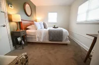 The Lakehouse Inn Geneva