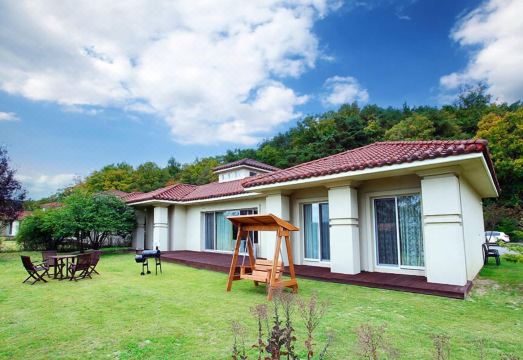 빌라형 숙소 내부