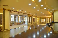 Muscat Plaza Hotel - parking