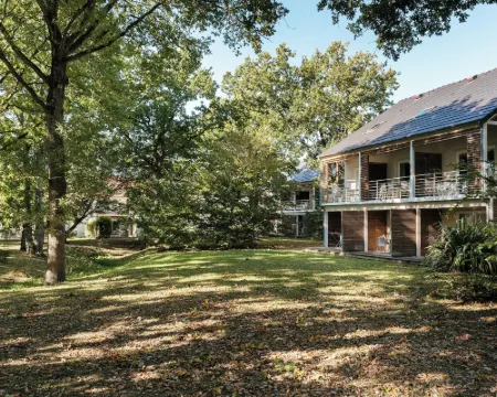 Résidence Pierre & Vacances le Domaine du Bois de la Grée Hotels in Pornichet