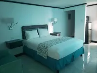 Sand and Blue Seas Hotels in Negril