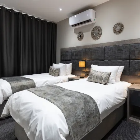 Luxe Suites Boutique Hotel