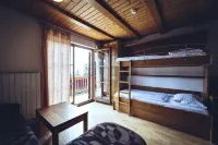 Pohorje Village Wellbeing Resort – Forest Apartments Videc Hôtels à : Visole