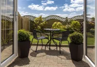 Causeway Coast Retreats Hotels in Армоа