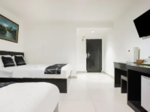Townhouse Oak Ilir Timur I Near Ptc Mall Hotele w: Kalidoni