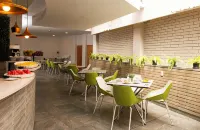 Hotel Viaggio 617 Отели в г. Богота