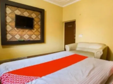 hotel ashi Hotel di Satna
