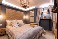 Rock Dandy La maison de l'ours - Nymfaio Hotels in Nymfaio