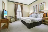 Alzburg Resort Hotels in Mansfield