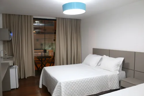 Transcar Suítes - Homestays