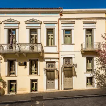 Maison Grecque Hotel Extraordinaire