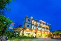 Ubon Best Place Hotels in Warin Chamrap Subdistrict