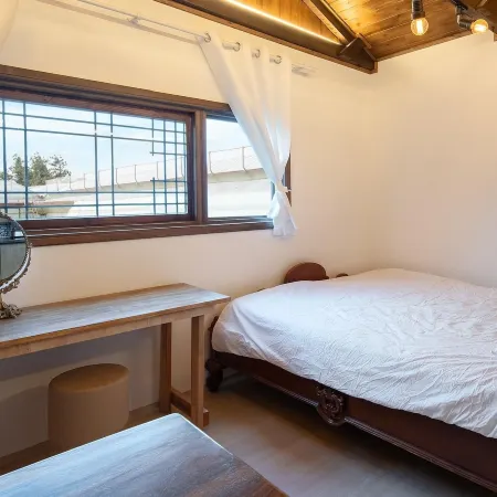Seogwipo Unyeong Pension