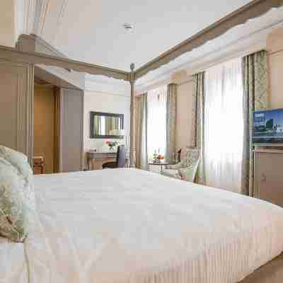 Castello Bonaria Wine & Spa Resort Rooms