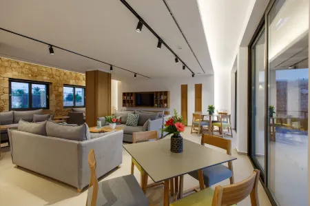 Aloe Boutique Hotel Отели в г. Аниссарас