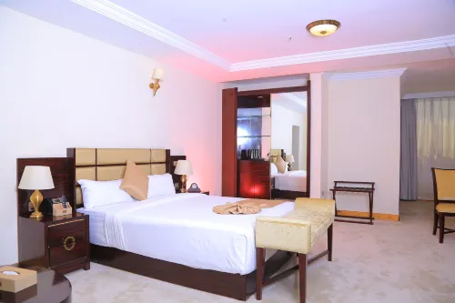 Sunland International Hotel