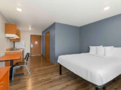 Studio 6 Birmingham, AL - Medical Center Hotels in Pelham