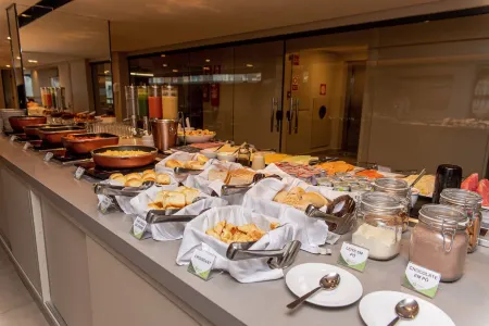 Nord Easy Connect Отели в г. Жуан-Песоа