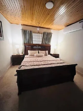 SB Rest House Отели в г. Surasi