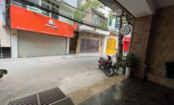 Sen Hotel My Dinh Song Da